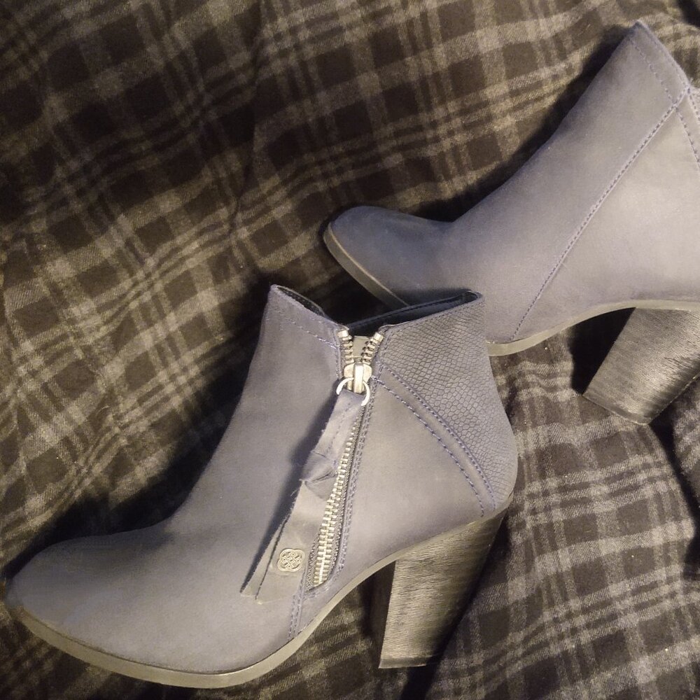Blue heel boots